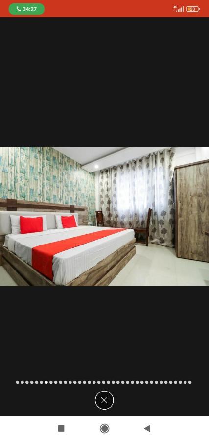 Hotel Almond Zirakpur Eksteriør billede